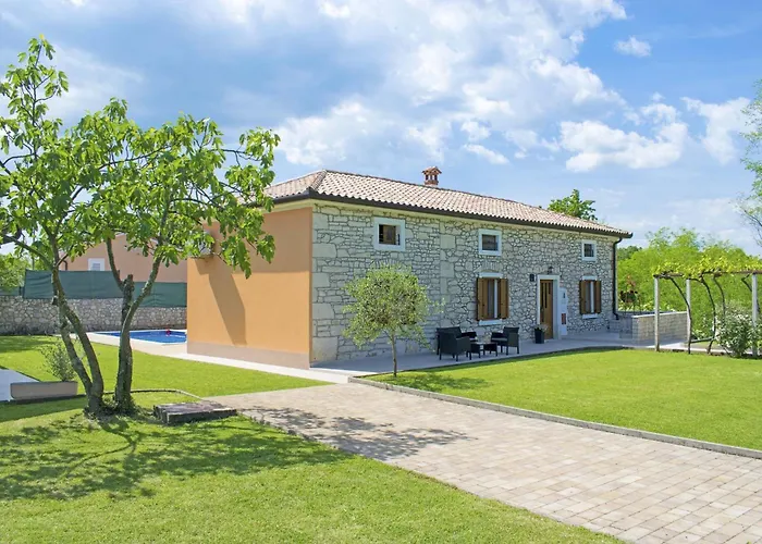 Villa Balarini By Briskva Sumber