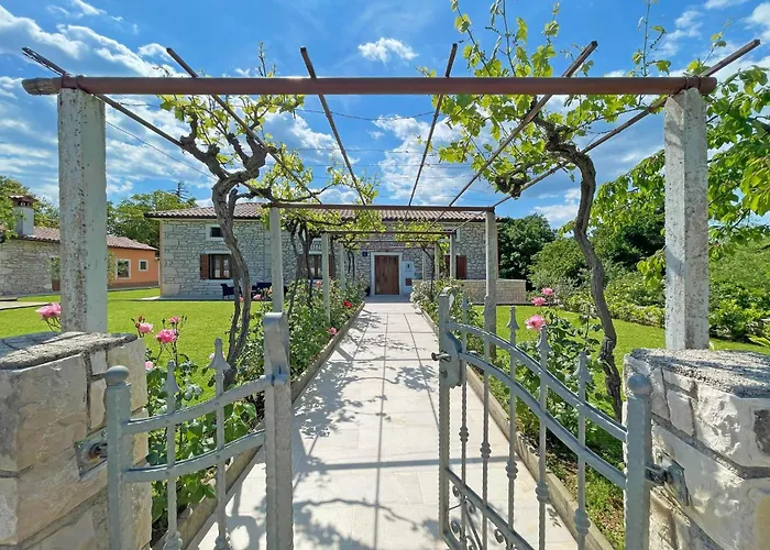 Villa Balarini By Briskva *